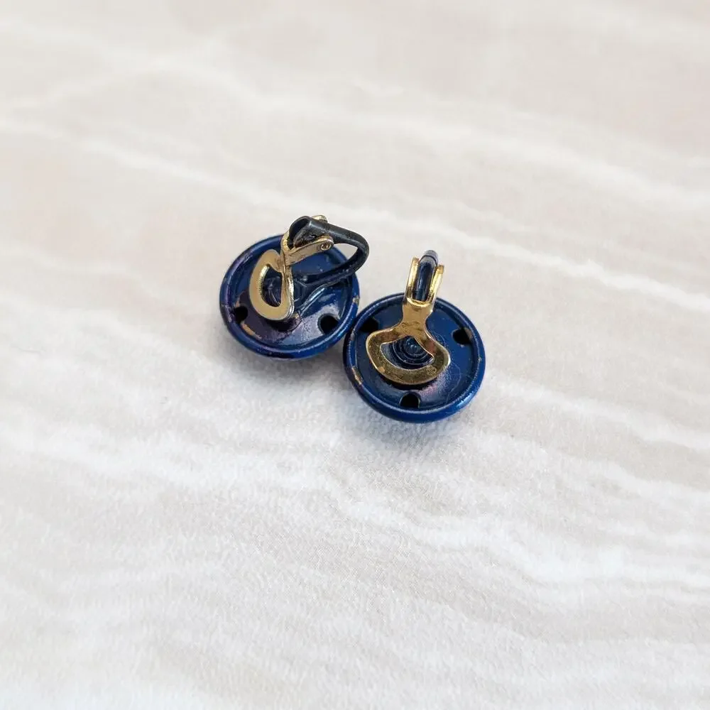 Vintage clip earrings